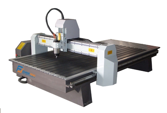 os routeres de madeira do CNC de 4KW ER40, água refrigeraram o router de cinzeladura de madeira do CNC